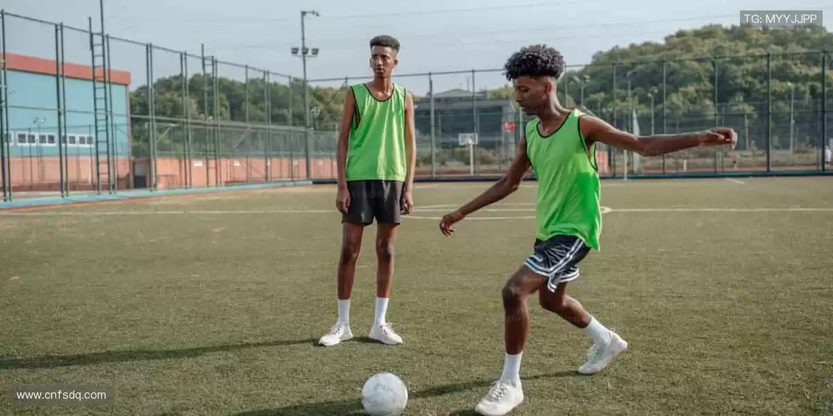 🔥 周边好物,让热爱从赛场延伸到生活!